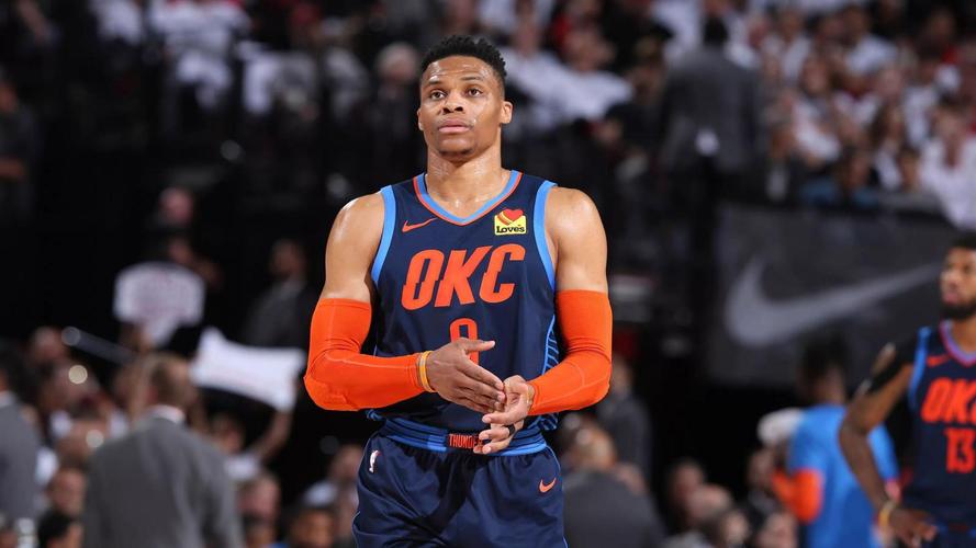 原创一人一城名留青史休城放手一搏遇伤病在奇才的威少也不得志