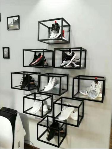 铁艺鞋店鞋架壁挂式鞋子服装包货架时尚多功能橱窗精品鞋柜免邮
