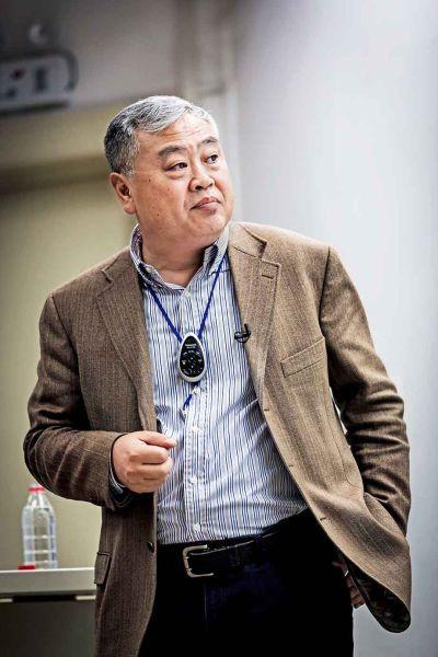 科研进展  华东师范大学历史系终身教授,国际冷战史中心主任沈志华