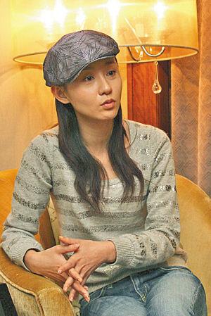 黄晓明前女友刘立淇承认分手获对方送房