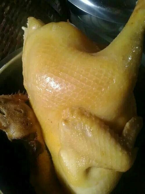 原生态纯散养黄皮阉鸡