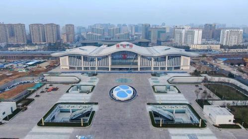 潍坊火车站南站房正式启用!