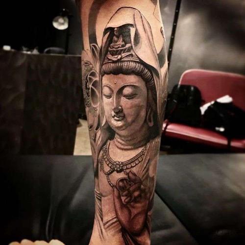 新传统小腿菩萨纹身图案