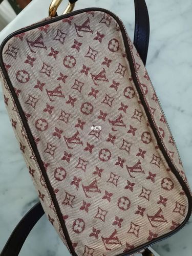 lv丹宁相机包_相机包_路易威登怎么样_中古包_中古_时尚_箱包_单肩包