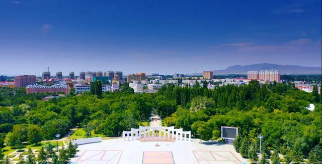 新疆塔城这座城市的美让你沉醉