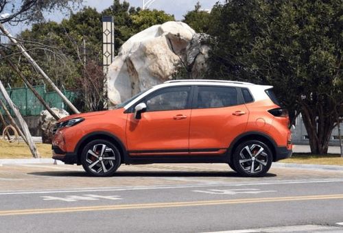 新款长安cs15成热点外观时尚运动搭配自动挡仅需6万