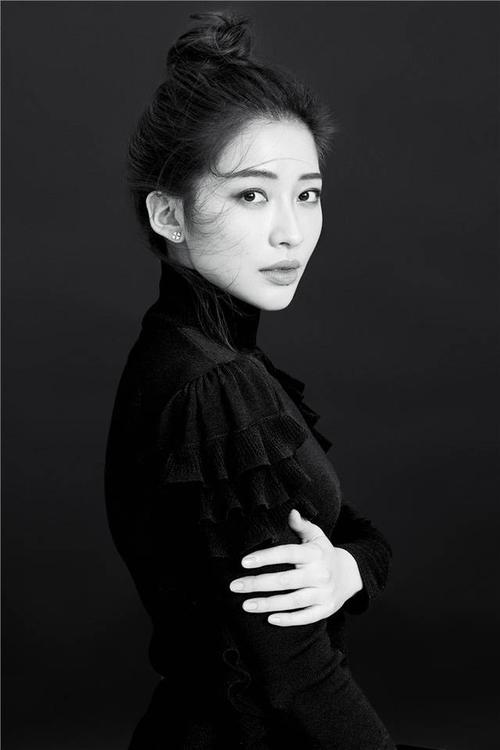 夏星在运动生涯中锻炼了自己拼搏向上的精神,转行演员后更是将这种