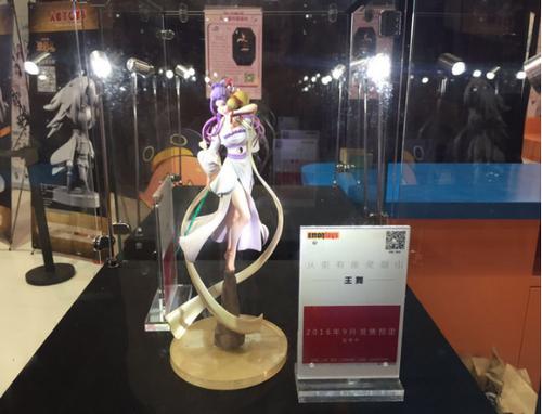 与此同时,在全欧洲最大的动漫盛会japan expo 2016中,王舞手办也强势