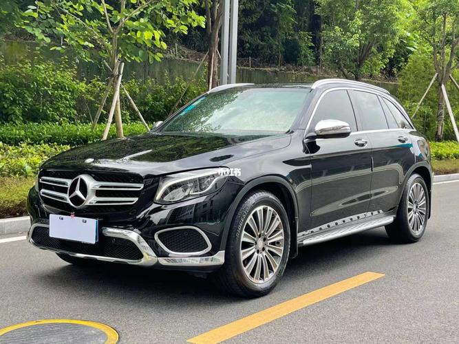奔驰glc200 4matic_梅赛德斯-奔驰怎么样_音响_车载_头灯_氛围灯_值得