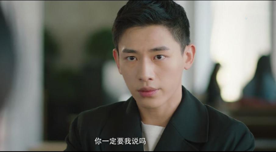 《不说谎恋人》首播:剧情搞笑,人设假配音怪,"蓝大"变