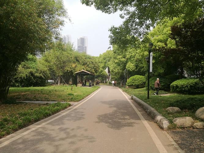 武汉行之五:汉口堤角公园