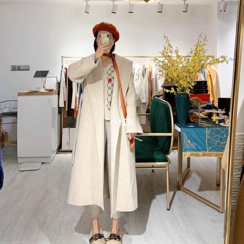 浴袍款大衣_大衣_浴袍款_韩国_穿搭_时尚_穿搭