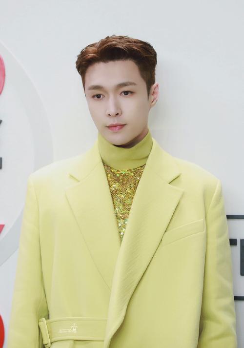 张艺兴valentino品牌言人