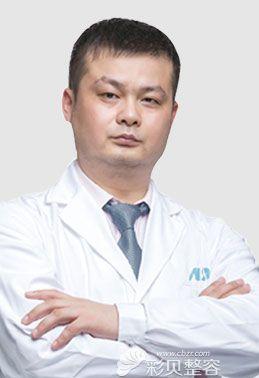 重庆爱思特整形怎么样想做磨骨改脸型手术选高伟好不