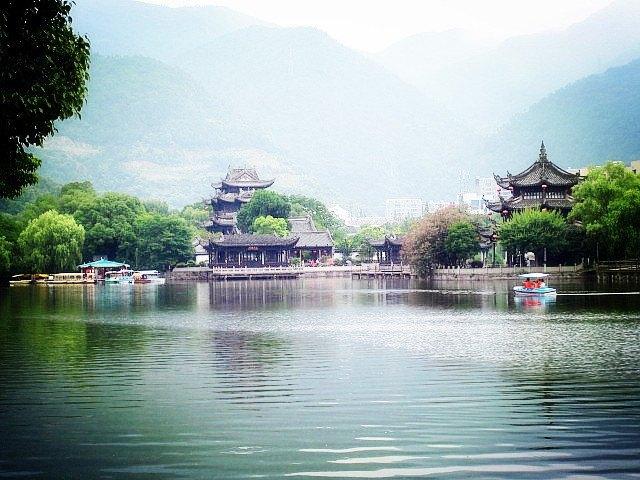 临海 即 临海市.