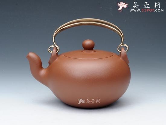 邵文紫砂壶作品 蛋包提梁 简介