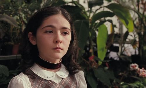 《深夜书屋》成过去,这本小说强势崛起被书虫追捧,评分9.7!