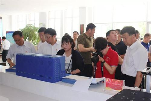 阳信县副县长,公安局局长张海峰陪同观摩团到退役军人