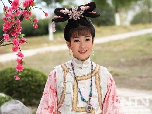 新还珠格格之泰燕文改编