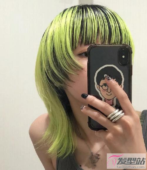 个性女生狼头发型 前卫时尚尽显酷炫