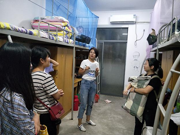 园林艺术系开展新生寝室检查工作-安徽农业大学经济