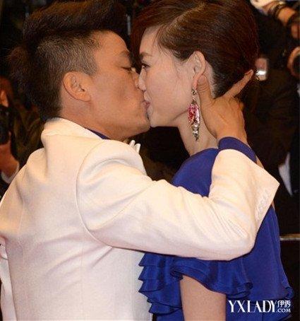 【图】王宝强现任老婆是谁 揭秘王宝强与妻子的恋爱经历