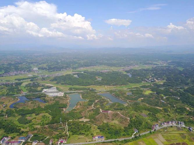 分两年逐步发展壮大起来,是茶陵县2019年重点项目,2020年升级为株洲市