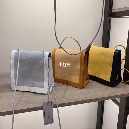 小ck新品 牛皮纸袋 褶皱包 周末闲逛无意间发现的小ck