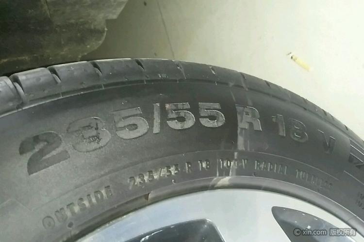 比亚迪s7左前轮胎尺寸