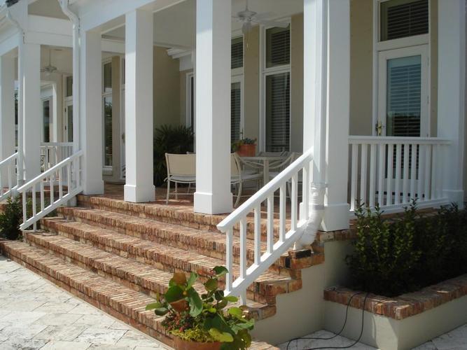 简约风格公寓阳台砖形台阶设计欣赏