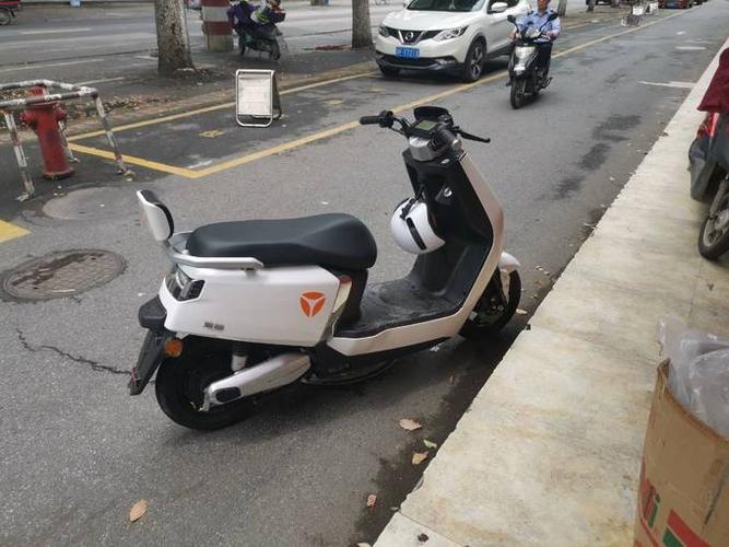 雅迪电动车怎么样 雅迪莱特劲霸版_什么值得买