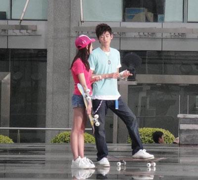 张翰郑爽甜蜜小清新私房家居照