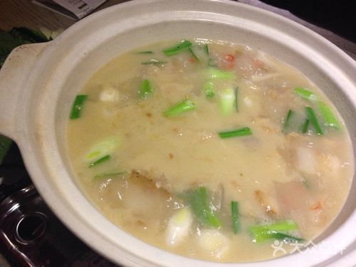 风吹肉下白菜苔
