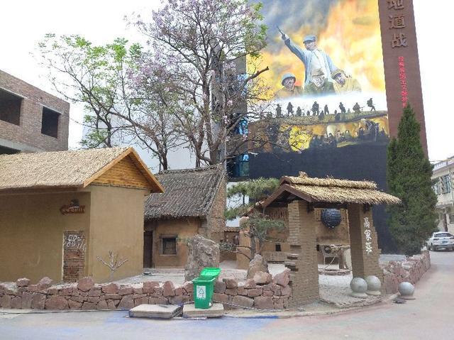 洛阳乃至豫西地区,民俗文化主题村落(小镇)沟域经济的发展,仍然以仿古