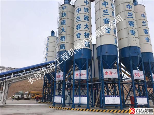 hzs90工程搅拌站