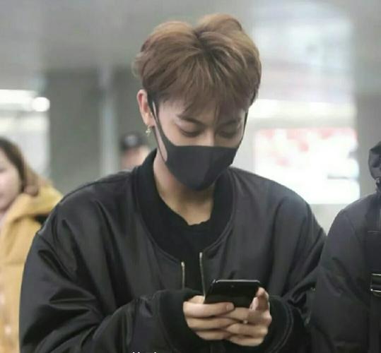 黄子韬帅气头像集合二