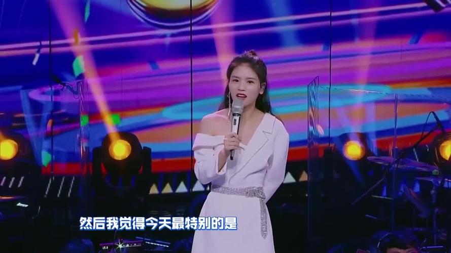 嗨唱转起来黄英幺儿重回舞台把可爱的小九带来啦一家人都多才