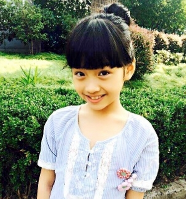  p>李景儿,女,2006年11月6日出生于上海市,歌手,小童星,中国内地女