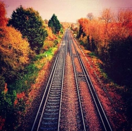 有没有那么一条路,让你愿意陪我一直走下去