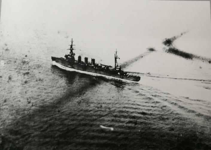 多摩号轻巡洋舰