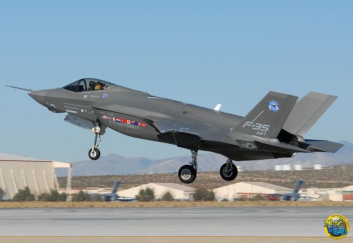 f-35a联合攻击战斗机