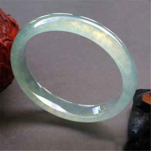 a级翡翠玉器手镯