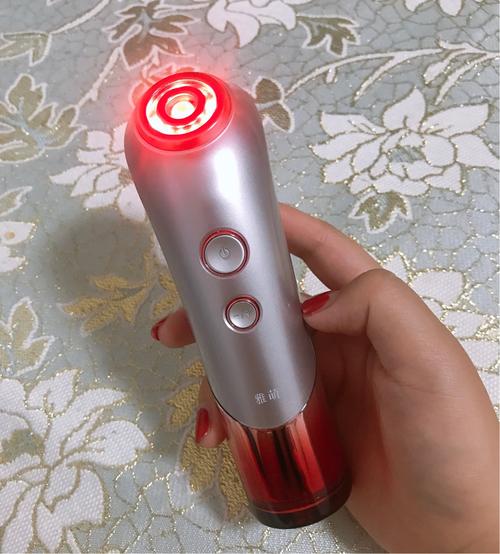 自用雅萌红光bloom美容仪的感受_雅萌怎么样_凝胶_美容仪_bloom_额头