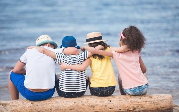 朋友,遇见你真好!致敬我们之间纯真唯美的友情!