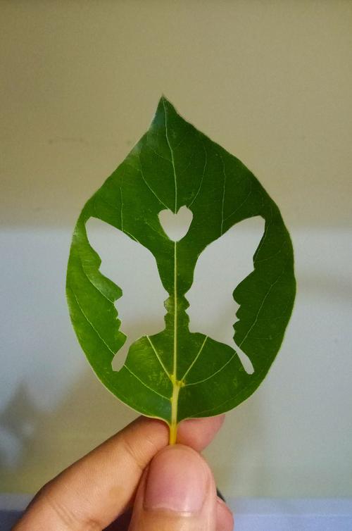 树叶雕刻