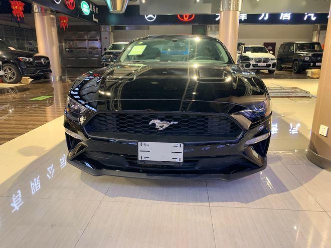 22款福特野马23t国六预售20余万色全裸