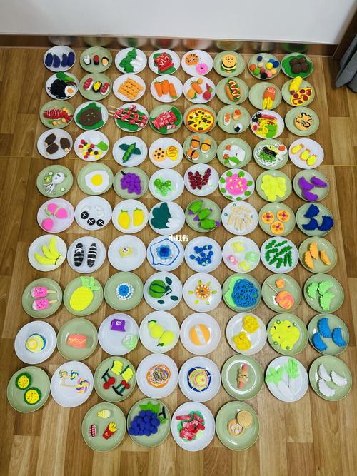 手艺人徒手用彩泥捏94盘食物90_彩泥_手艺人_杭州湿地幼儿园攻略