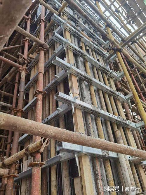 方柱加固选ydx新型多功能柱箍