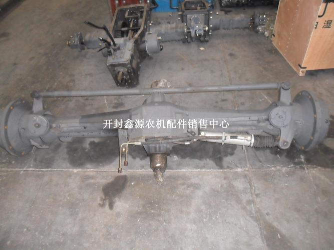 奇瑞拖拉机配件前桥总成rc804.31.101