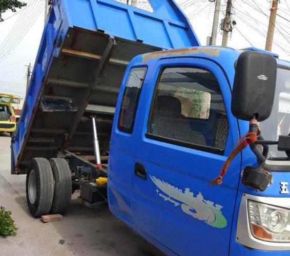 2013年五征奥翔五轮自卸车13万